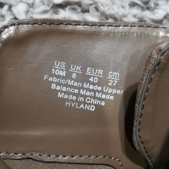 Brown booties - Picture 2 of 4